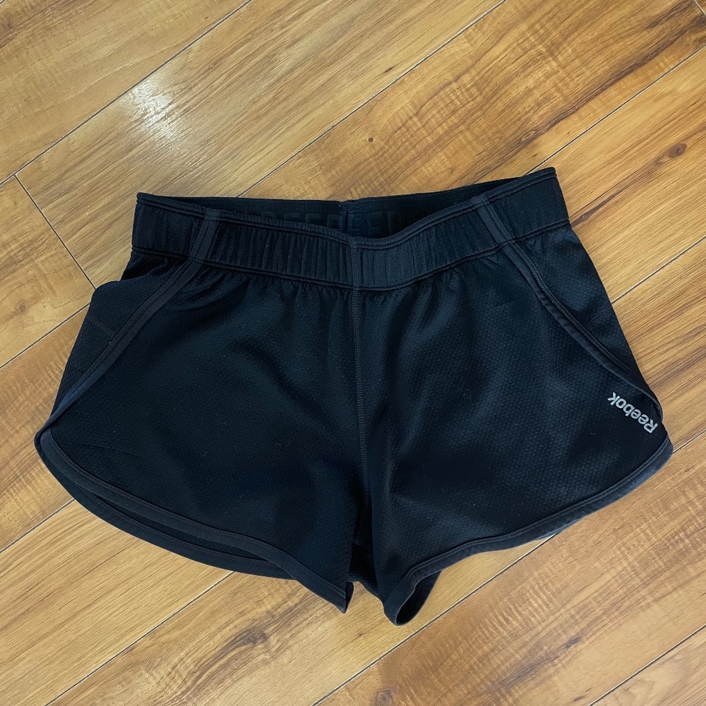 Reebok | Black Basic Athletic Running Shorts S